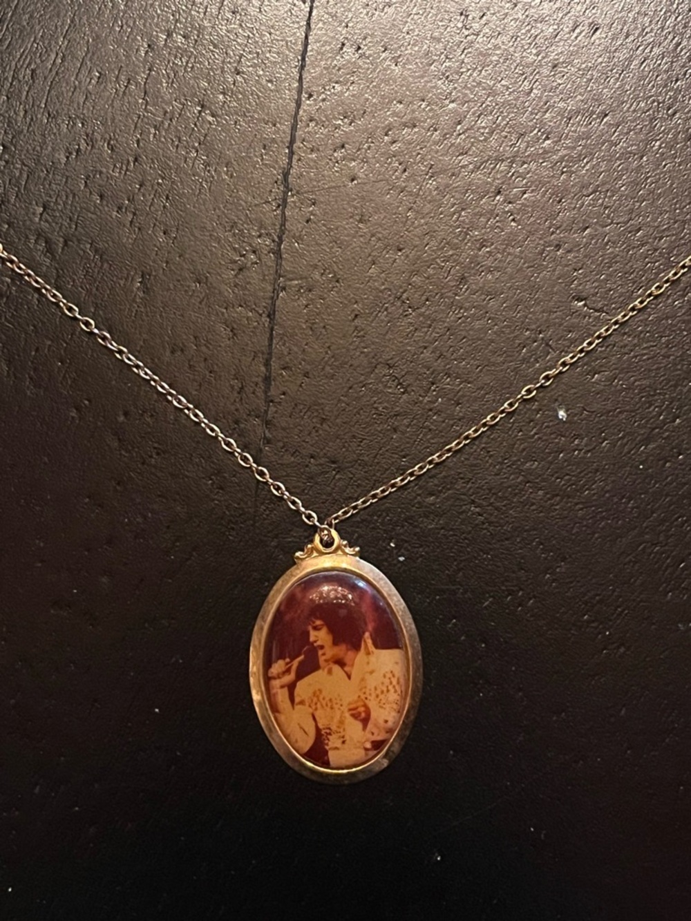 Vintage Elvis Presley Memorial Pendant Necklace 1977 Boxcar Enterprises